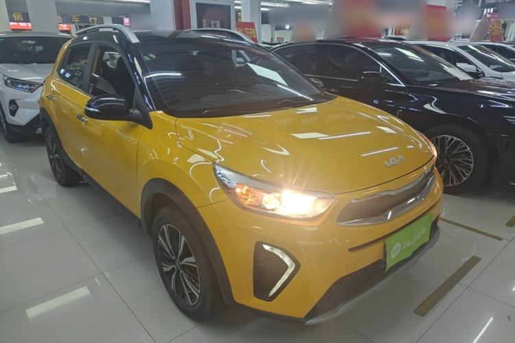 Used Kia kx1 Stonic 2021 1.4L CVT Sunroof Model Front Right 45 Deg
