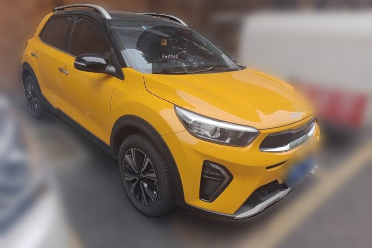 Used Kia kx1 Stonic 2021 1.4L CVT Fun Edition Front Right 45 Deg