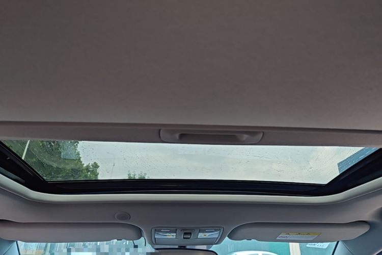 Used Kia kx1 Stonic 2021 1.4L CVT Sunroof Model Headliner