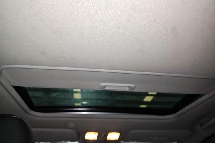 Used Kia kx1 Stonic 2021 1.4L CVT Sunroof Model Headliner