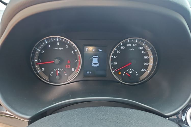 Used Kia kx1 Stonic 2021 1.4L CVT Sunroof Model Instrument Cluster