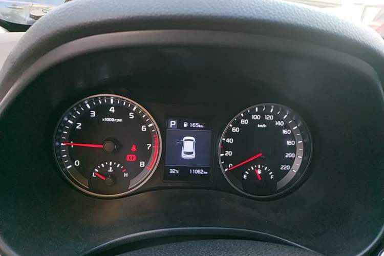 Used Kia kx1 Stonic 2021 1.4L CVT Sunroof Model Instrument Cluster