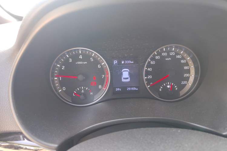 Used Kia kx1 Stonic 2021 1.4L CVT Fun & Sunroof Model Instrument Cluster