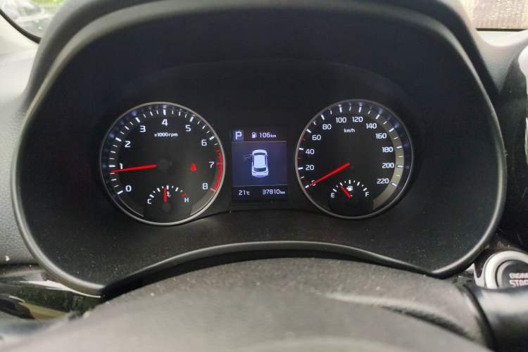 Used Kia kx1 Stonic 2021 1.4L CVT Sunroof Model Instrument Cluster