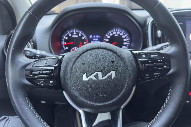 Used Kia kx1 Stonic 2021 1.4L CVT Sunroof Model Interior 2