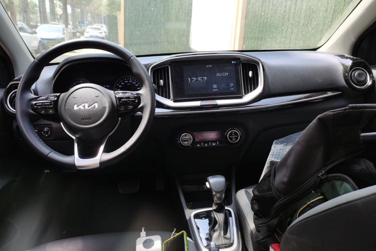 Used Kia kx1 Stonic 2021 1.4L CVT Sunroof Model Interior 2