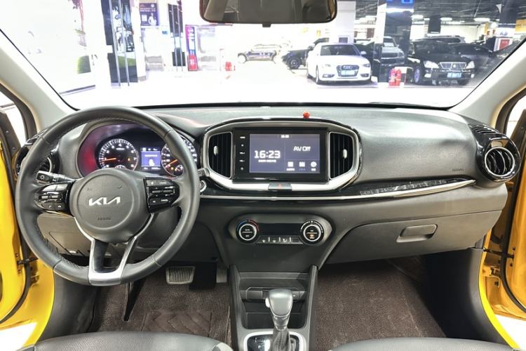 Used Kia kx1 Stonic 2021 1.4L CVT Sunroof Model Interior 5