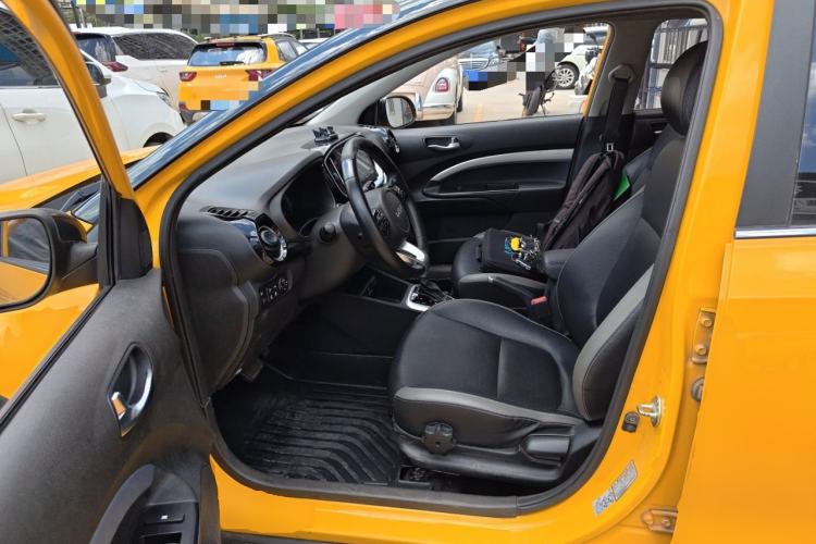 Used Kia kx1 Stonic 2021 1.4L CVT Fun & Sunroof Model Left Front Seat