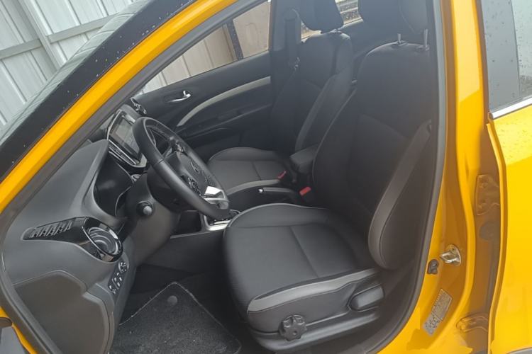 Used Kia kx1 Stonic 2021 1.4L CVT Fun & Sunroof Model Left Front Seat