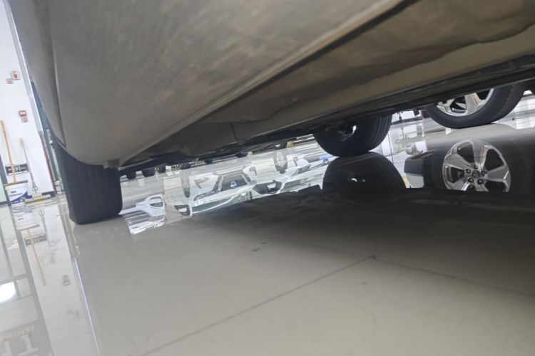 Used Kia kx1 Stonic 2021 1.4L CVT Sunroof Model Left Side Sill