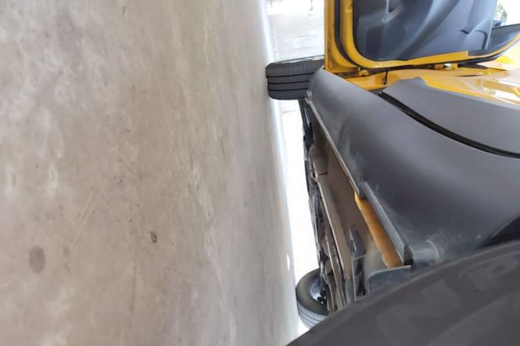 Used Kia kx1 Stonic 2021 1.4L CVT Fun & Sunroof Model Left Side Sill