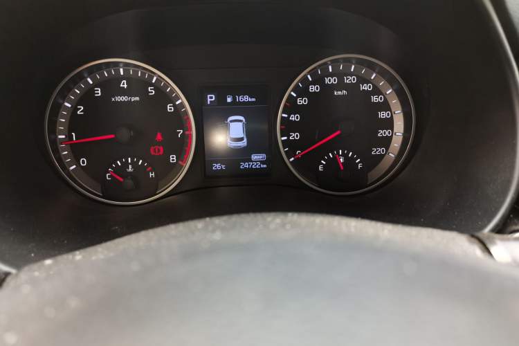 Used Kia kx1 Stonic 2021 1.4L CVT Sunroof Model Odometer Close Up