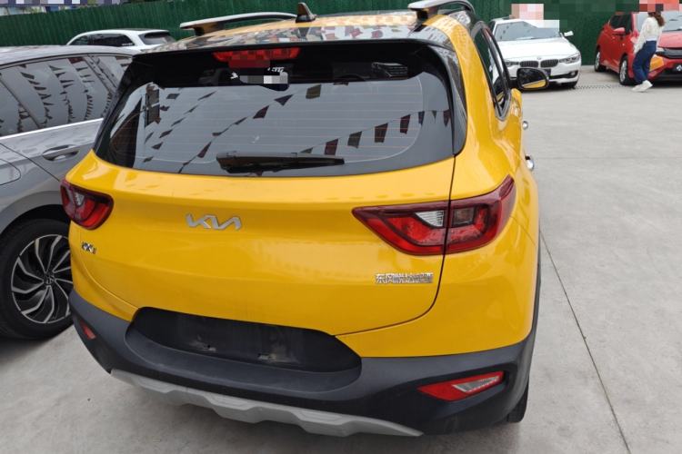 Used Kia kx1 Stonic 2021 1.4L CVT Sunroof Model Rear