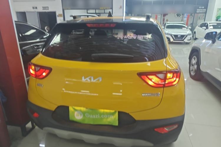 Used Kia kx1 Stonic 2021 1.4L CVT Sunroof Model Rear