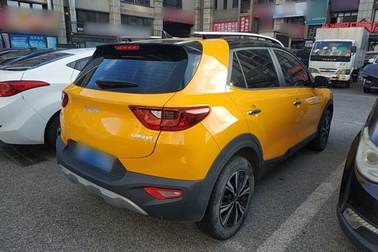 Used Kia kx1 Stonic 2021 1.4L CVT Sunroof Model Rear Right 45 Deg