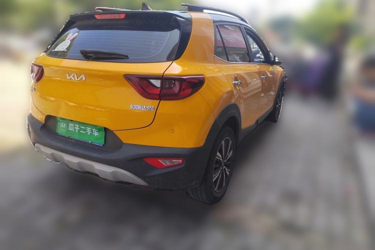 Used Kia kx1 Stonic 2021 1.4L CVT Fun & Sunroof Model Rear Right 45 Deg