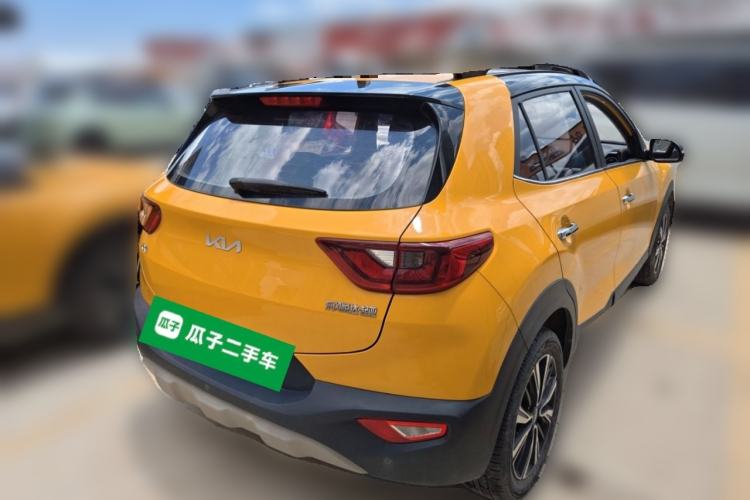 Used Kia kx1 Stonic 2021 1.4L CVT Fun & Sunroof Model Rear Right 45 Deg