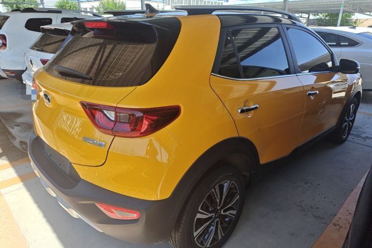 Used Kia kx1 Stonic 2021 1.4L CVT Fun & Sunroof Model Rear Right 45 Deg