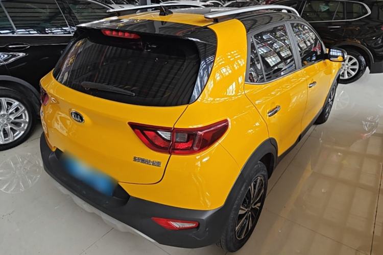 Used Kia kx1 Stonic 2021 1.4L CVT Fun & Sunroof Model Rear Right 45 Deg