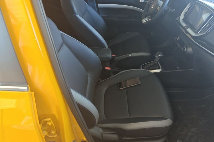 Used Kia kx1 Stonic 2021 1.4L CVT Fun & Sunroof Model Right Front Seat