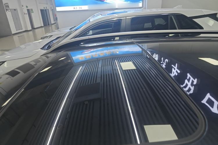 Used Kia kx1 Stonic 2021 1.4L CVT Sunroof Model Roof
