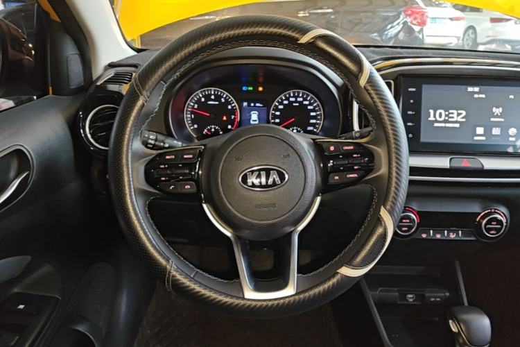 Used Kia kx1 Stonic 2021 1.4L CVT Fun & Sunroof Model Steering Wheel