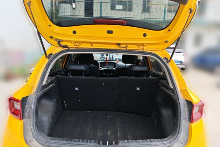 Used Kia kx1 Stonic 2021 1.4L CVT Sunroof Model Trunk