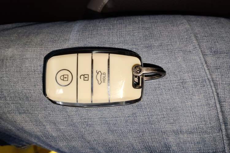 Used Kia kx1 Stonic 2021 1.4L CVT Fun & Sunroof Model Vehicle Key