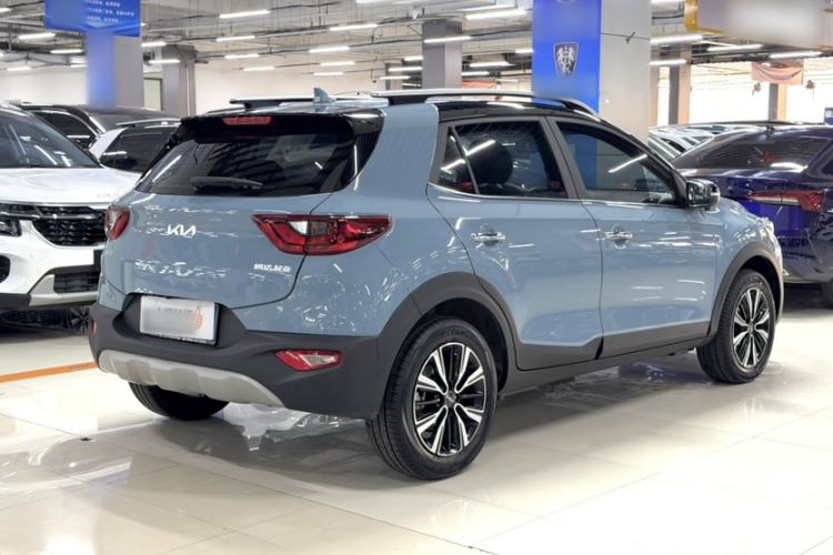 Used Kia kx1 Stonic 2026 Model 1.4L Sunroof Edition Exterior 2