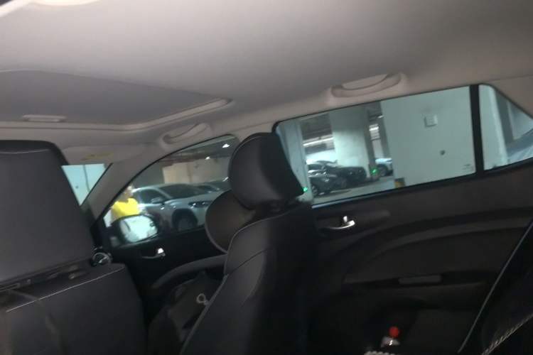 Used Kia kx1 Stonic 2026 Model 1.4L Sunroof Edition Headliner