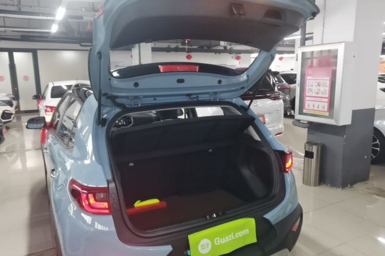 Used Kia kx1 Stonic 2026 Model 1.4L Sunroof Edition Trunk