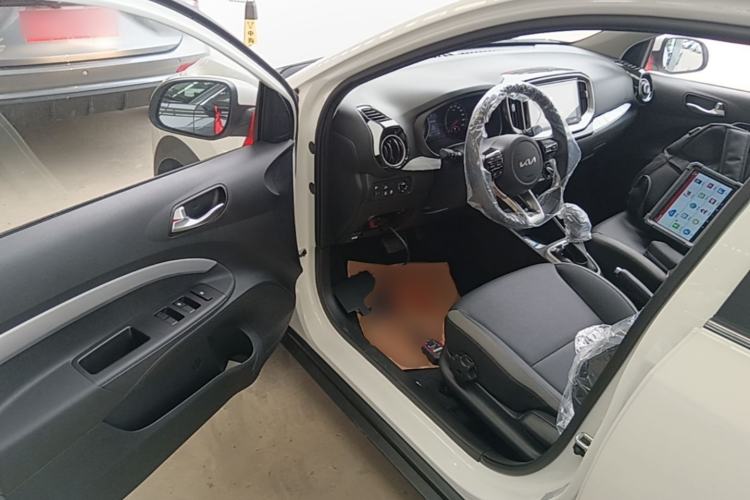 Used Kia kx1 Stonic 2026 Model 1.4L Fun Enjoyment Automatic Edition Driver Seat
