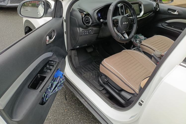 Used Kia kx1 Stonic 2026 Model 1.4L Sunroof Edition Driver Seat