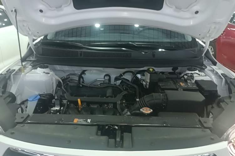 Used Kia kx1 Stonic 2026 Model 1.4L Fun Enjoyment Automatic Edition Engine Bay