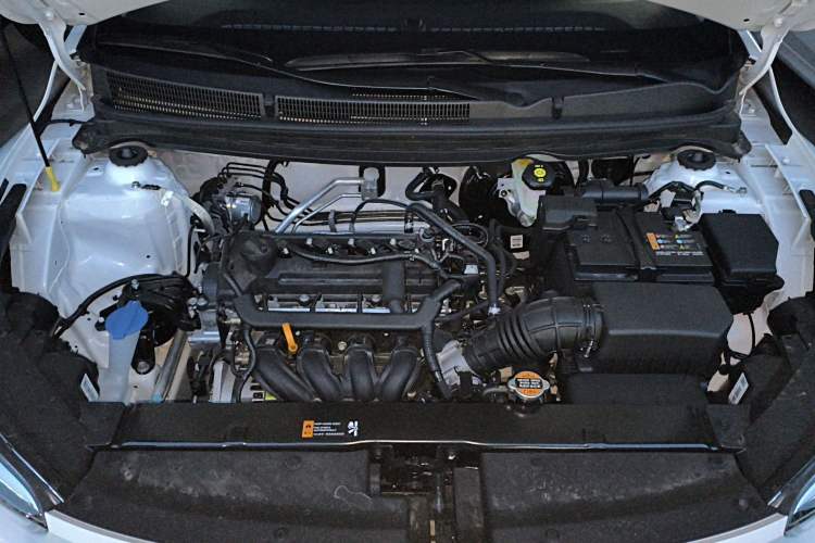 Used Kia kx1 Stonic 2026 Model 1.4L Sunroof Edition Engine Bay