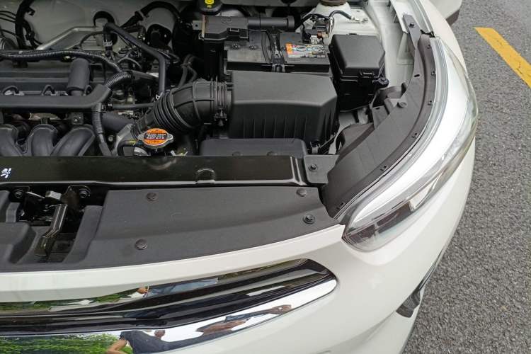 Used Kia kx1 Stonic 2026 Model 1.4L Sunroof Edition Engine Bay Left