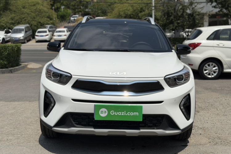 Used Kia kx1 Stonic 2026 Model 1.4L Sunroof Edition Exterior 1
