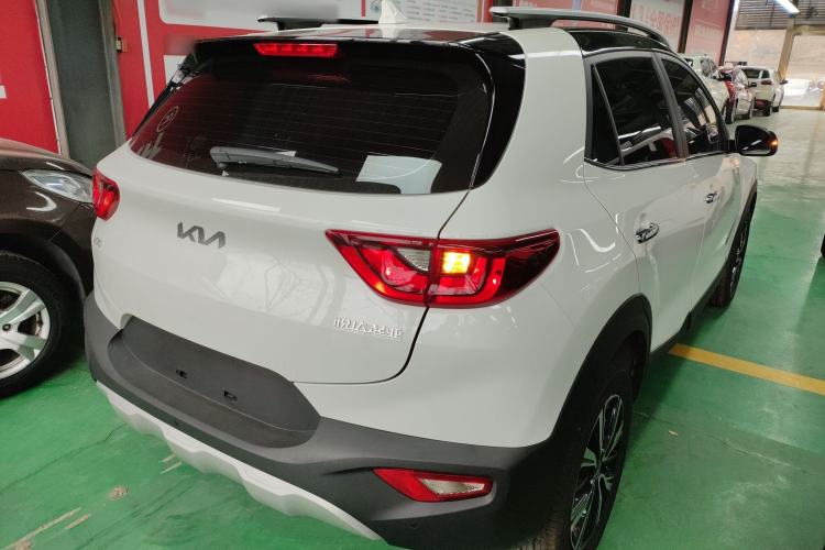 Used Kia kx1 Stonic 2026 Model 1.4L Sunroof Edition Exterior 5