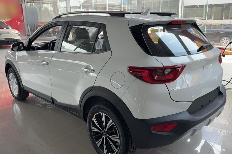 Used Kia kx1 Stonic 2026 Model 1.4L Fun Enjoyment Automatic Edition Exterior 5