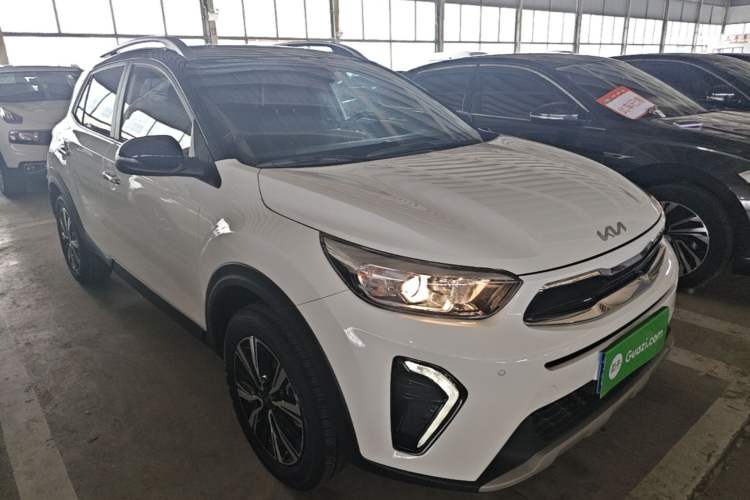 Used Kia kx1 Stonic 2026 Model 1.4L Sunroof Edition Front Right 45 Deg