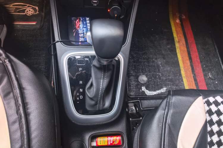 Used Kia kx1 Stonic 2026 Model 1.4L Fun Enjoyment Automatic Edition Gear Lever