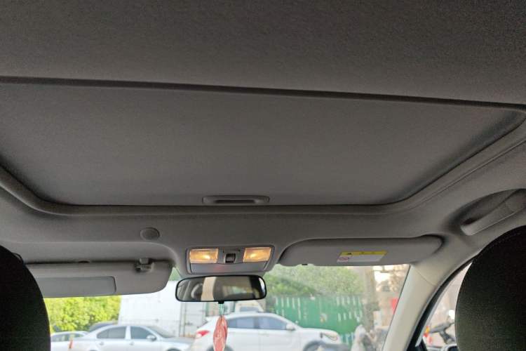 Used Kia kx1 Stonic 2026 Model 1.4L Sunroof Edition Headliner