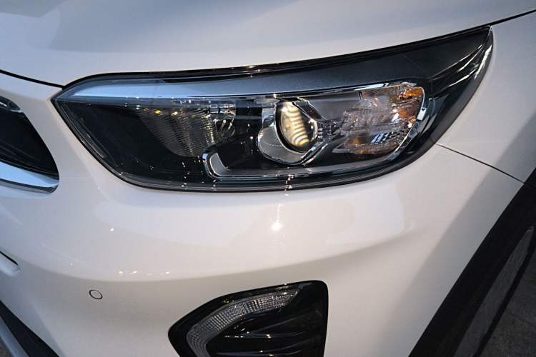 Used Kia kx1 Stonic 2026 Model 1.4L Sunroof Edition Left Front Headlight