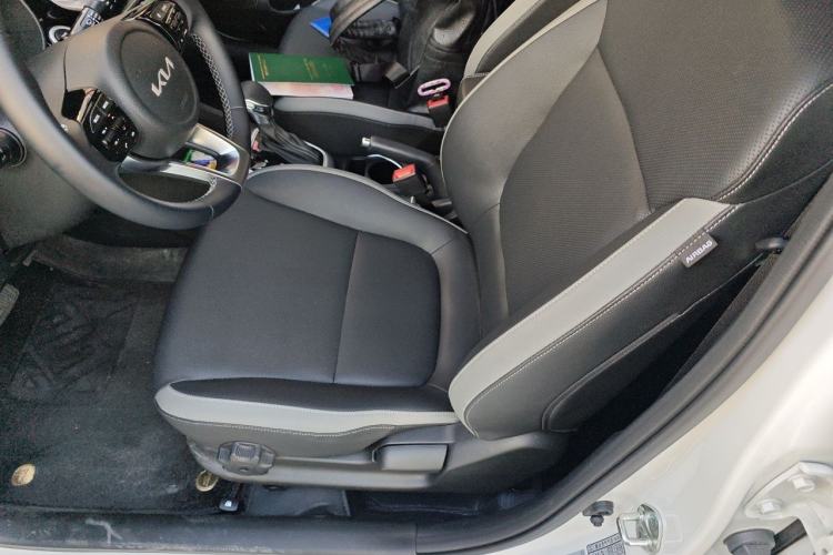 Used Kia kx1 Stonic 2026 Model 1.4L Sunroof Edition Left Front Seat