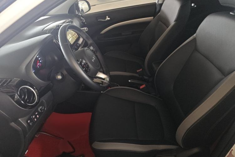 Used Kia kx1 Stonic 2026 Model 1.4L Sunroof Edition Left Front Seat