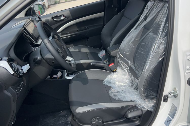 Used Kia kx1 Stonic 2026 Model 1.4L Sunroof Edition Left Front Seat
