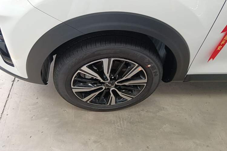 Used Kia kx1 Stonic 2026 Model 1.4L Fun Enjoyment Automatic Edition Left Front Wheel Hub