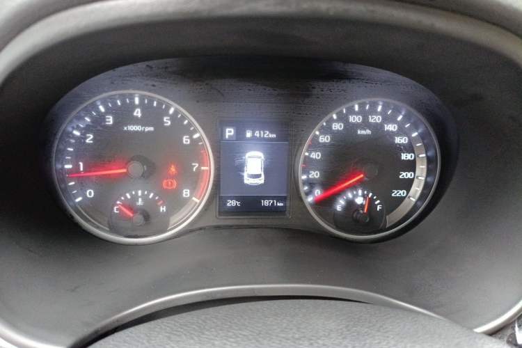 Used Kia kx1 Stonic 2026 Model 1.4L Sunroof Edition Odometer Close Up