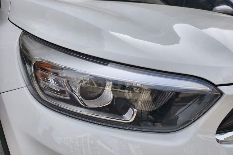 Used Kia kx1 Stonic 2026 Model 1.4L Sunroof Edition Right Front Headlight