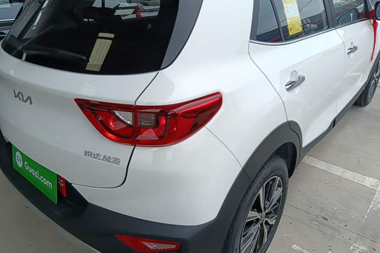 Used Kia kx1 Stonic 2026 Model 1.4L Fun Enjoyment Automatic Edition Right Rear Taillight
